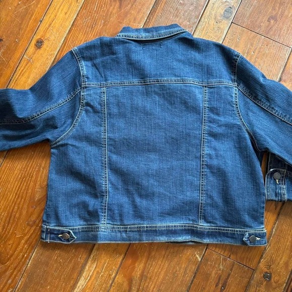 Denim jacket - Picture 7 of 7